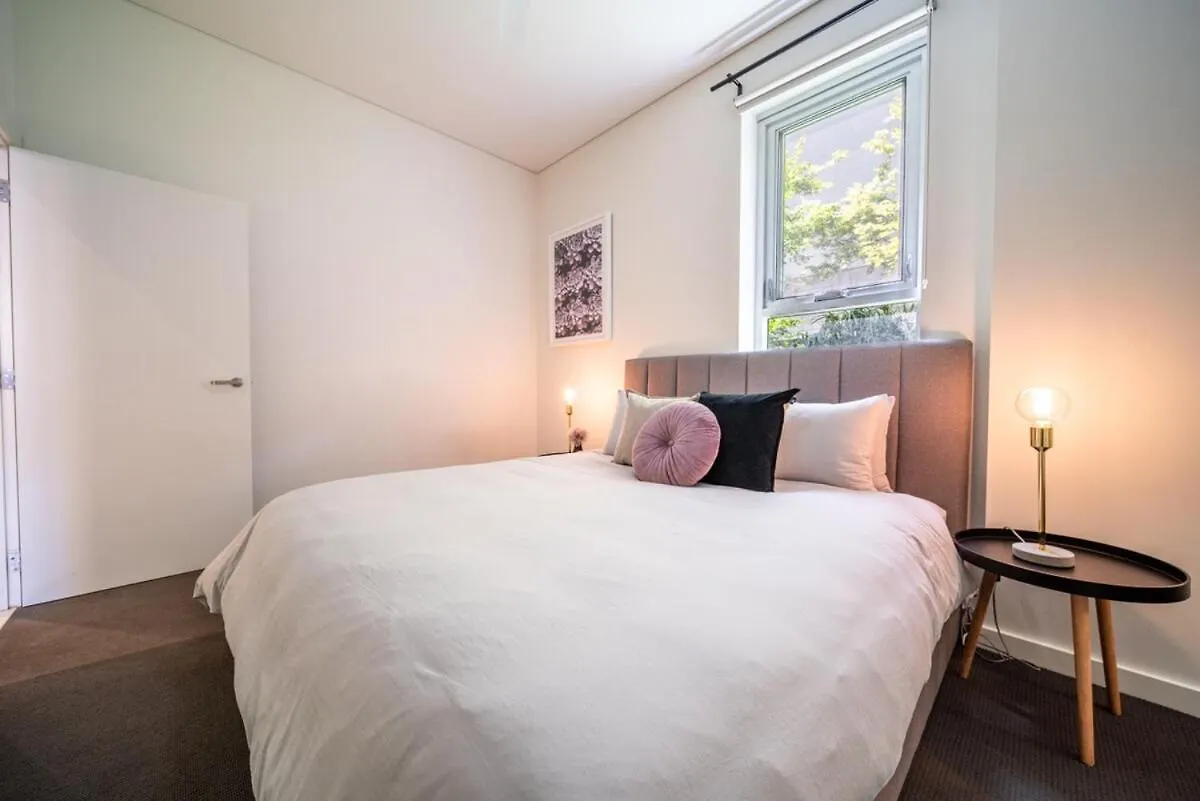 Apartment Floral On Frew 2Br Staycation Cbd Wifi Adelaide